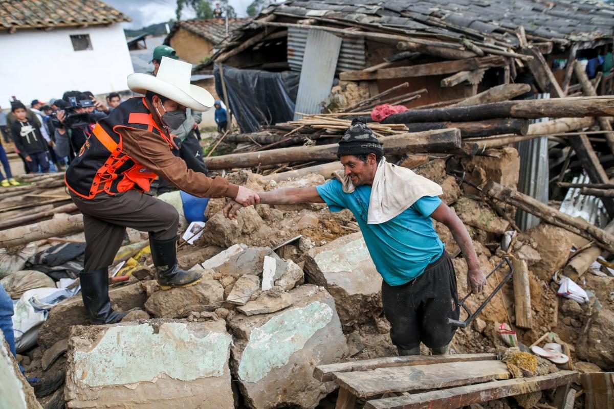 Мощное землетрясение всколыхнуло Перу: есть пострадавшие (ФОТО)  - фото 2