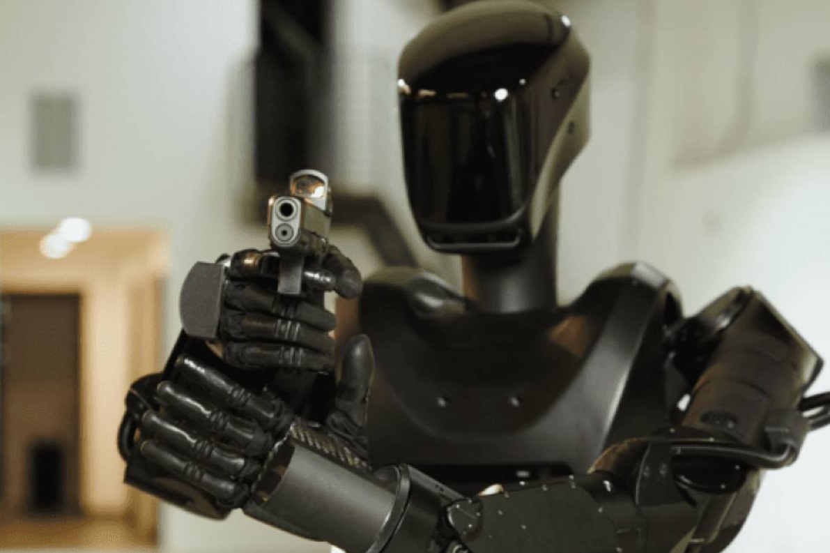 Украина тестирует на фронте гуманоидных роботов: как выглядят (ФОТО) - фото 2