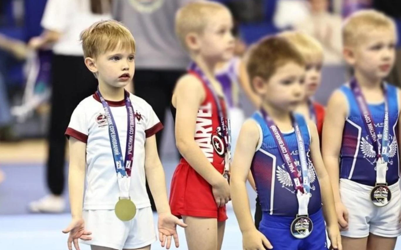 В сети появились новые фото тайных сыновей Путина: как они выглядят   - фото 2