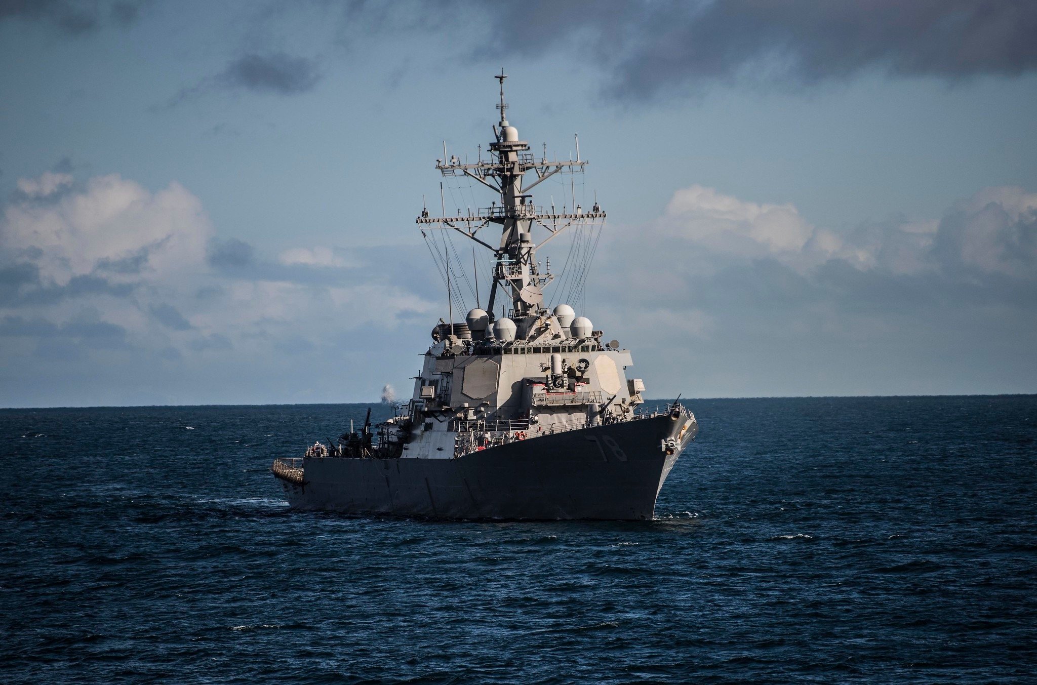 Корабли в черном море. Американский ракетный эсминец USS Porter (DDG 78). USS Porter DDG-78 В черном море. Американского ракетного эсминца USS Porter. DDG-78 «Портер» (Porter).