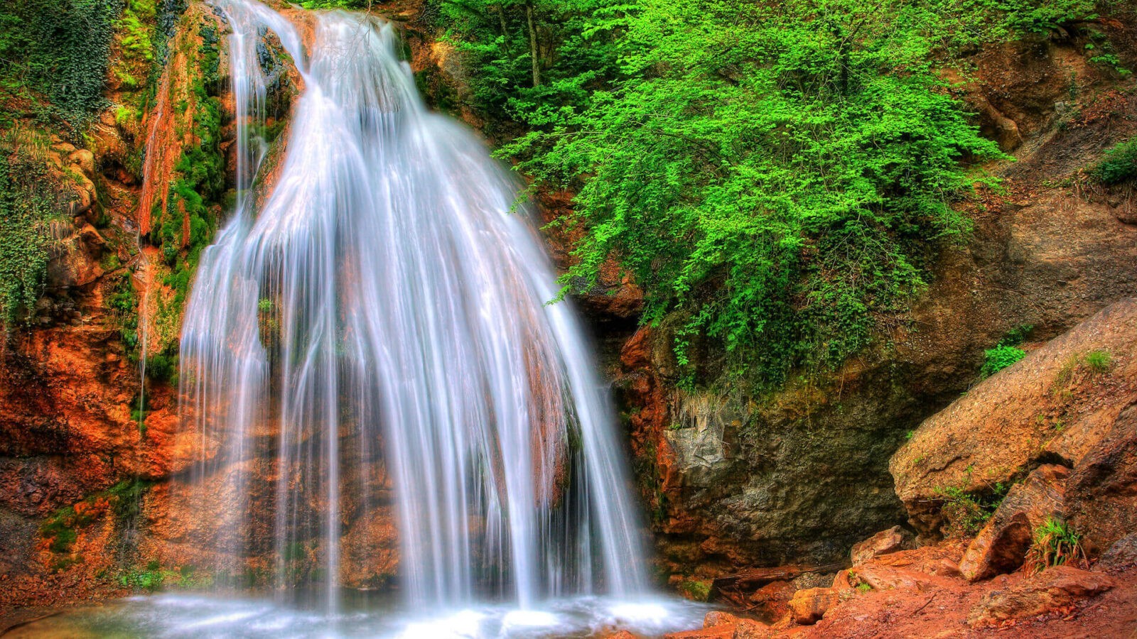 Найкрасивіші водоспади України: Подорож мальовничими куточками країн - фото 5