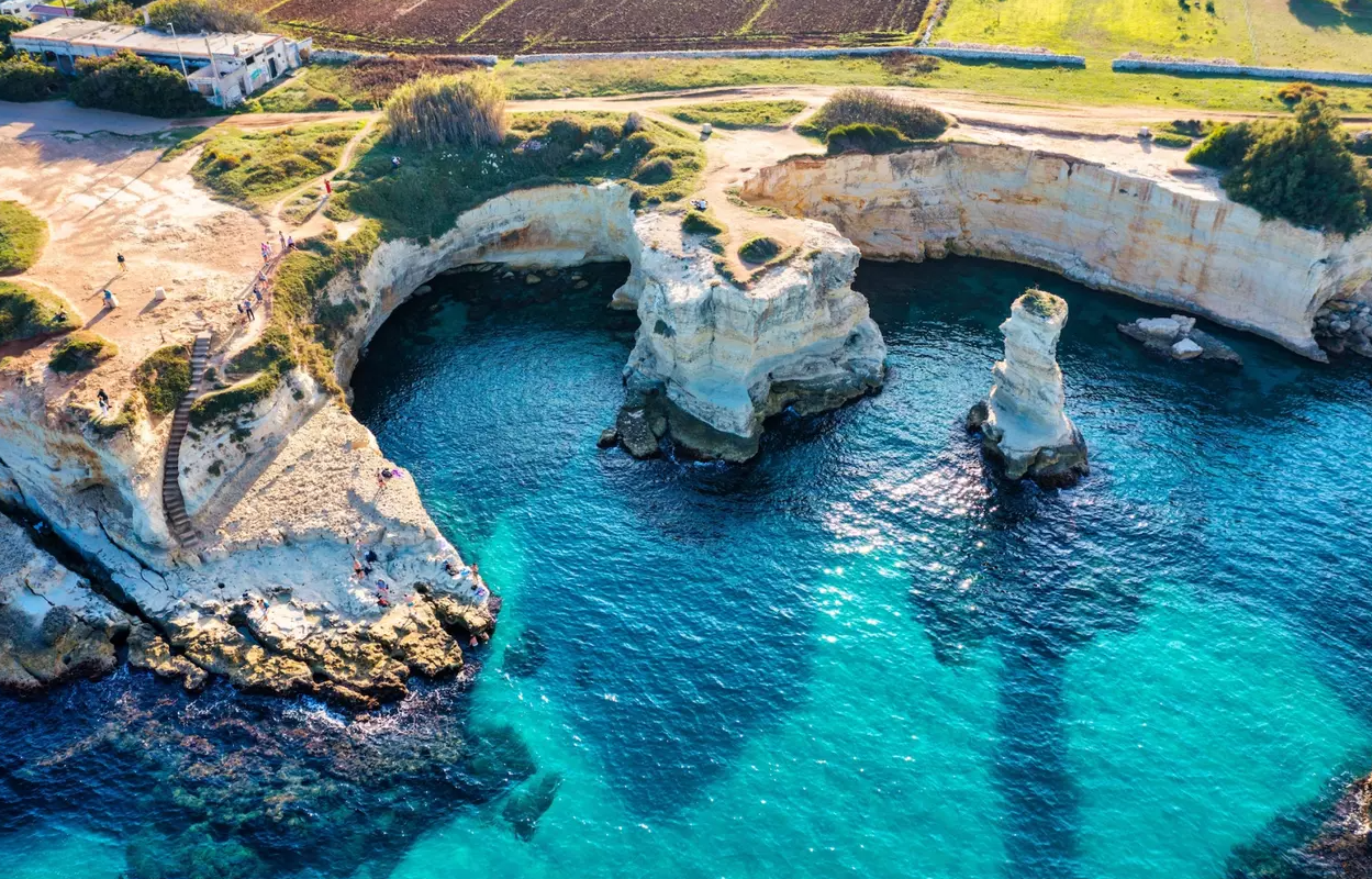 Культовая ”Арка влюбленных” в Италии разрушилась в День святого Валентина (ФОТО) - фото 2