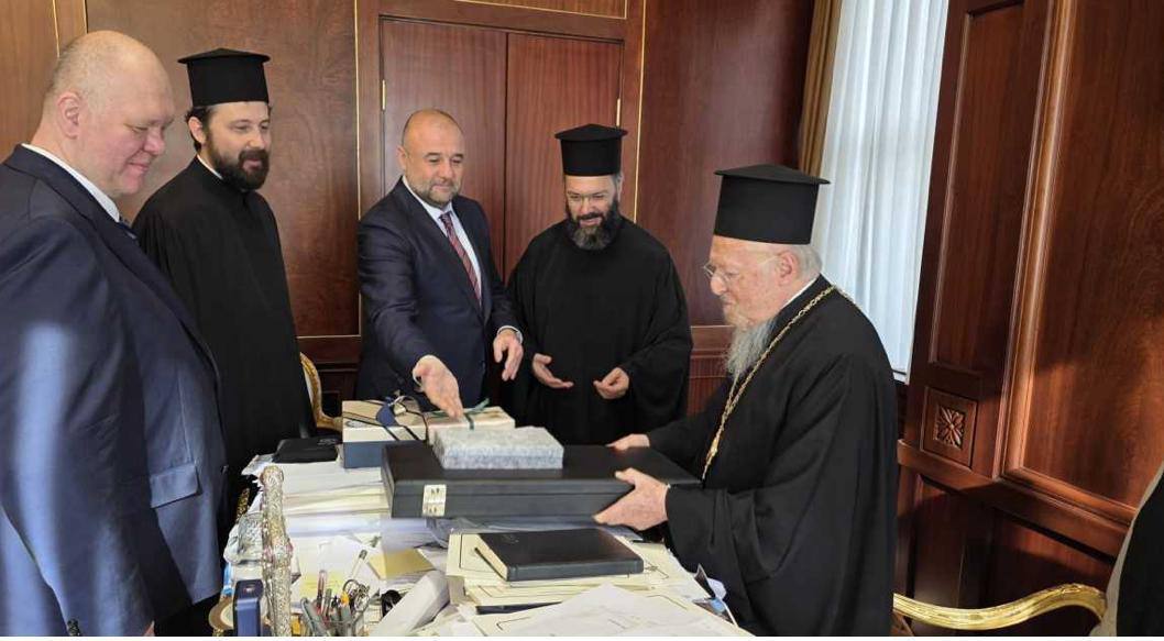 Вселенський Патріарх зустрівся з благодійниками, які підтримують українські парафії в Австрії та Угорщині - фото 2 Вселенський Патріарх зустрівся з благодійниками, які підтримують українські парафії в Австрії та Угорщині - фото 2