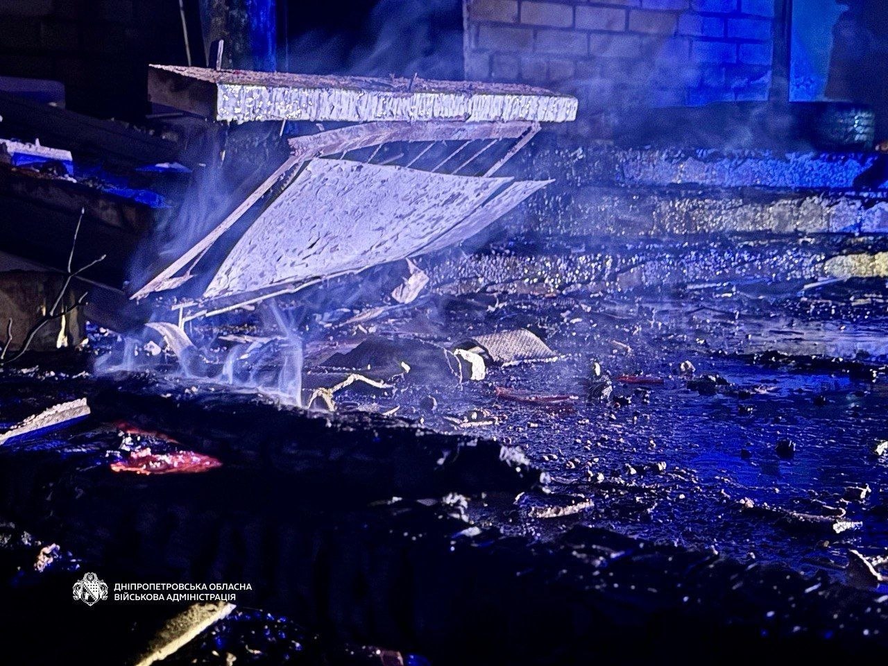 Взрывы в Днепре: город под массированным ударом, есть сообщения о попадании в гражданские объекты - фото 2