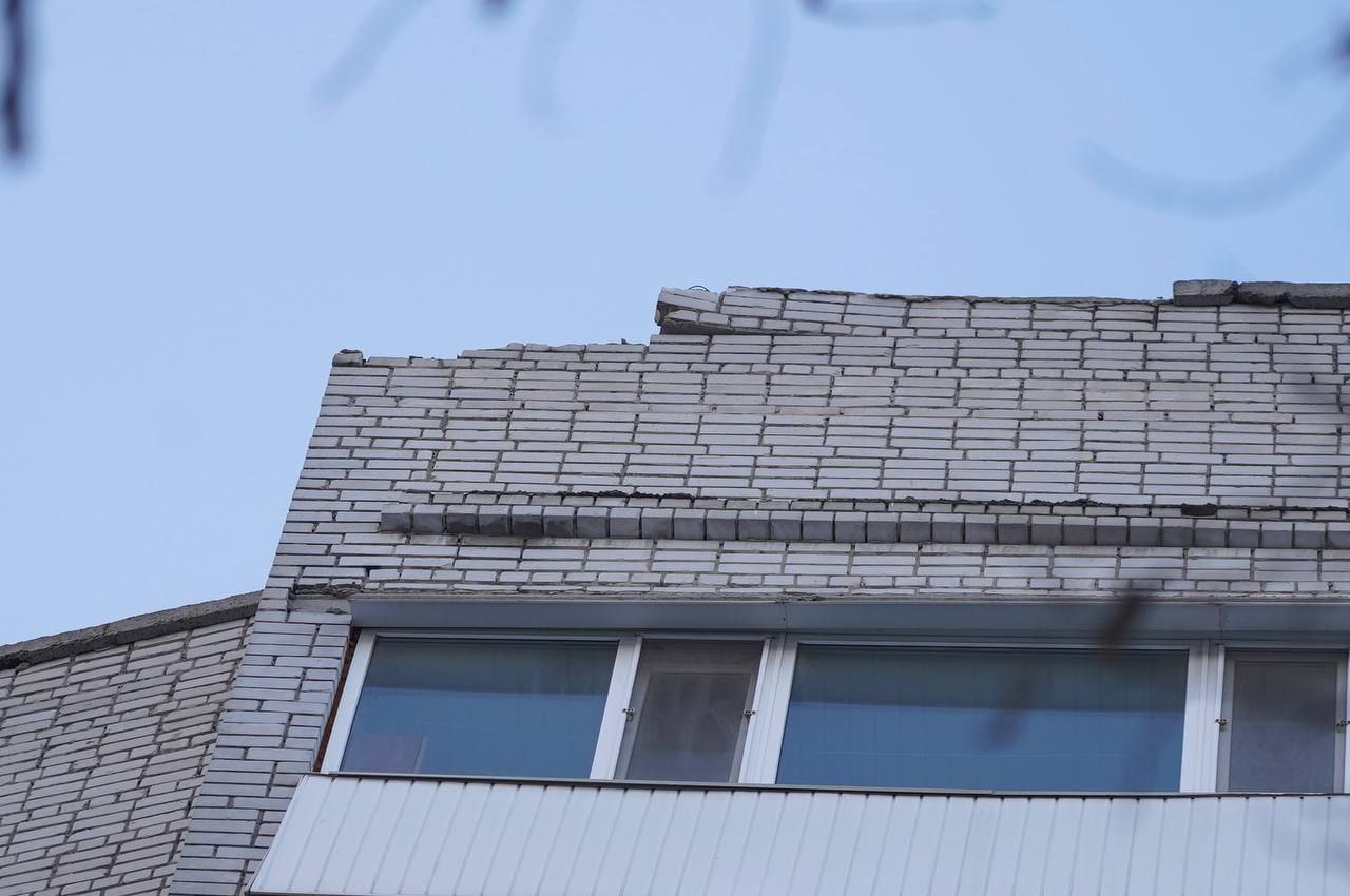 Потужний обстріл Дніпра: росіяни били «шахедами» та балістикою - фото 2