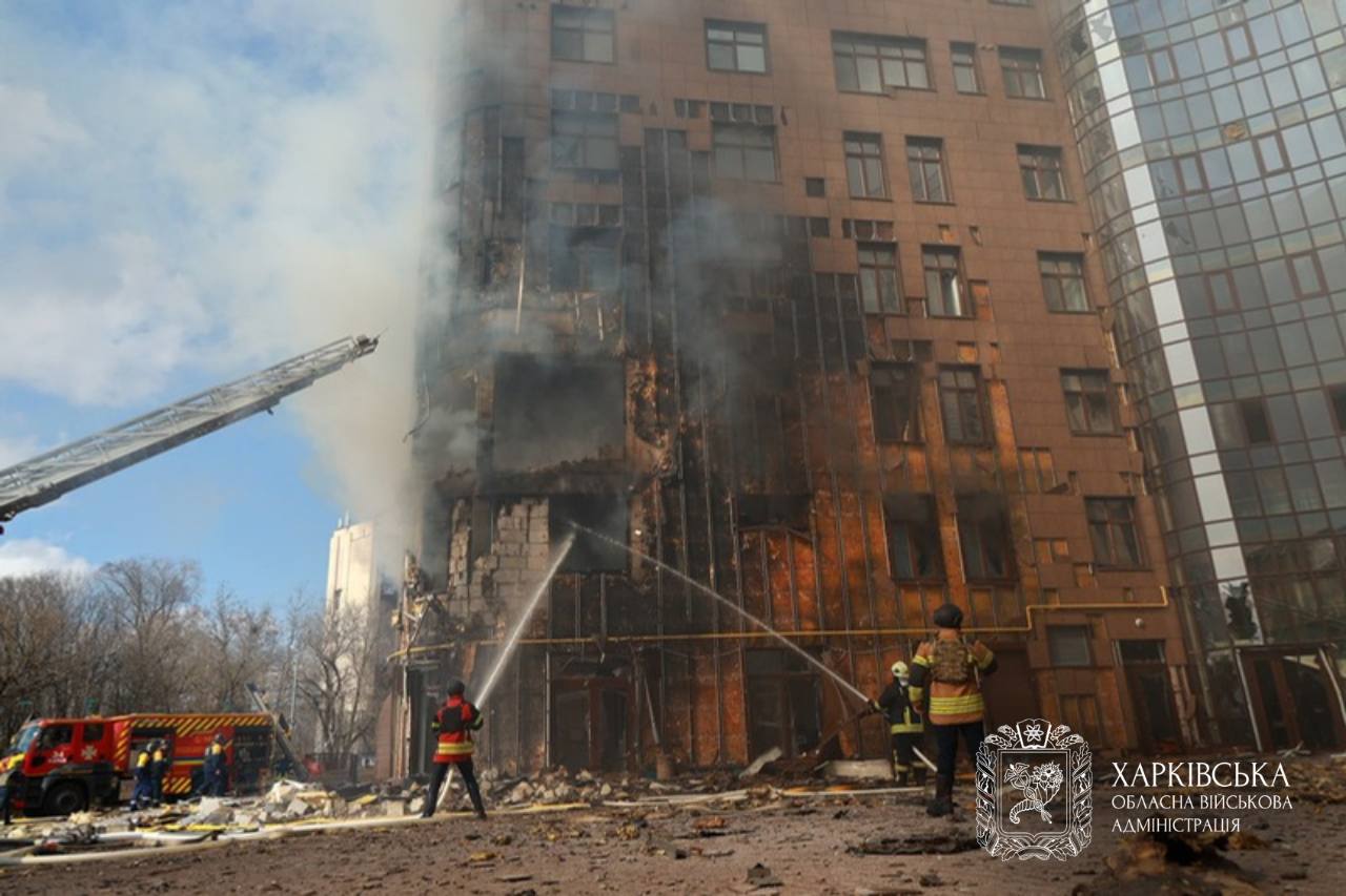 Потужні вибухи в Харкові: що відомо про влучання (ОНОВЛЕНО) - фото 2