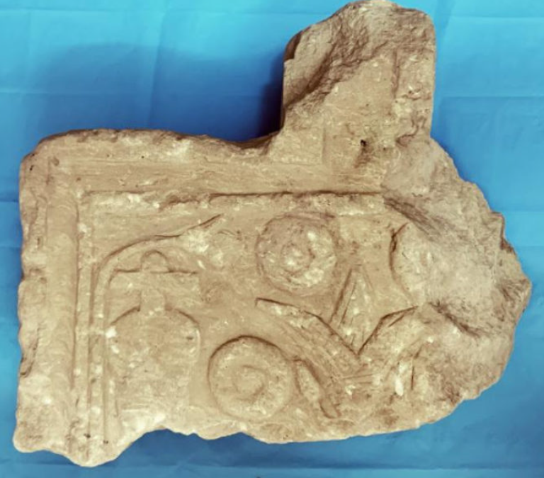 Археологи знайшли в Єгипті таємничу мумію та жертовний вівтар (ФОТО, ВІДЕО) - фото 2