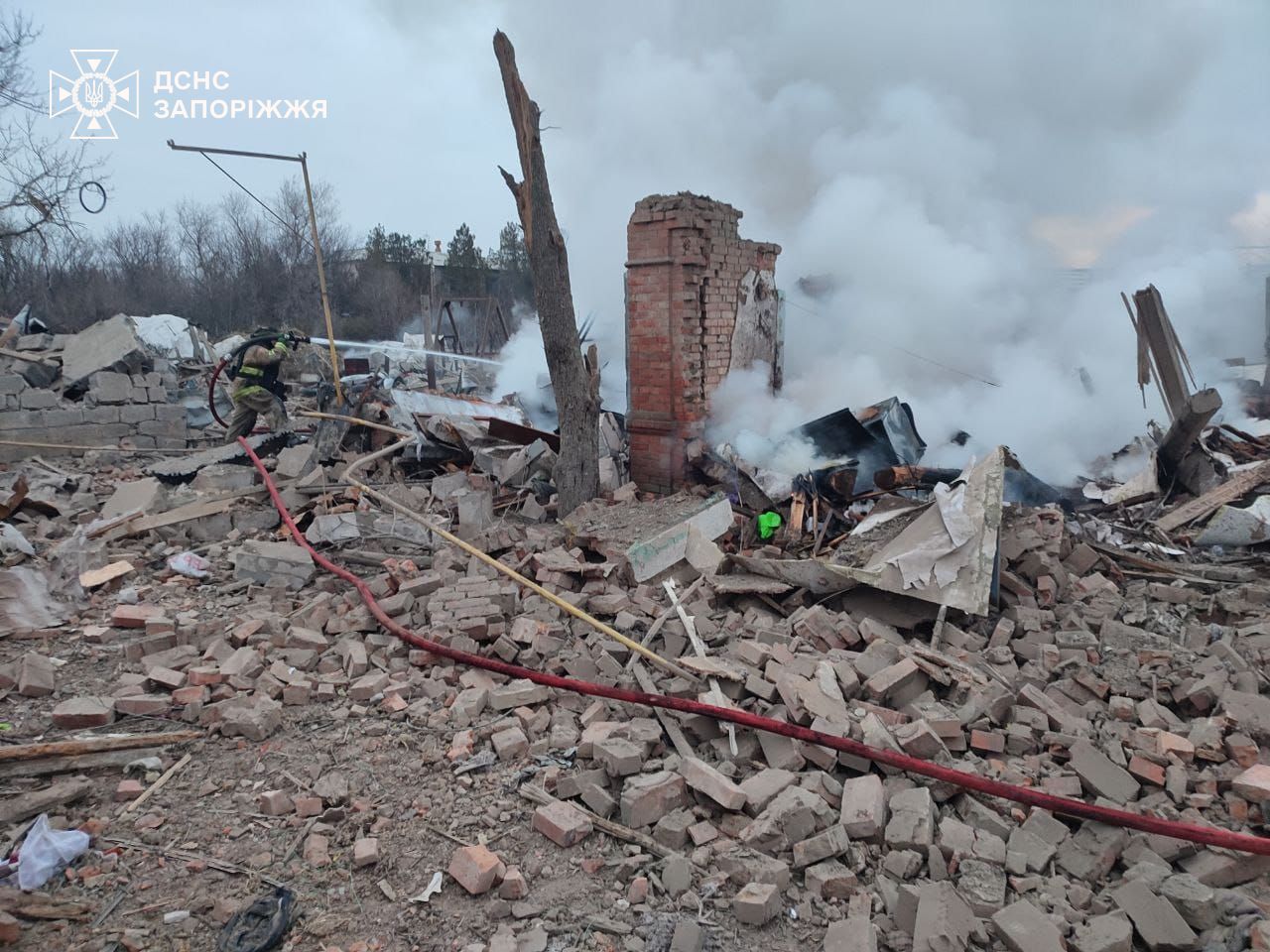 Миру ніхто не хоче: окупанти завдали ударів вночі – є загиблі та поранені - фото 8