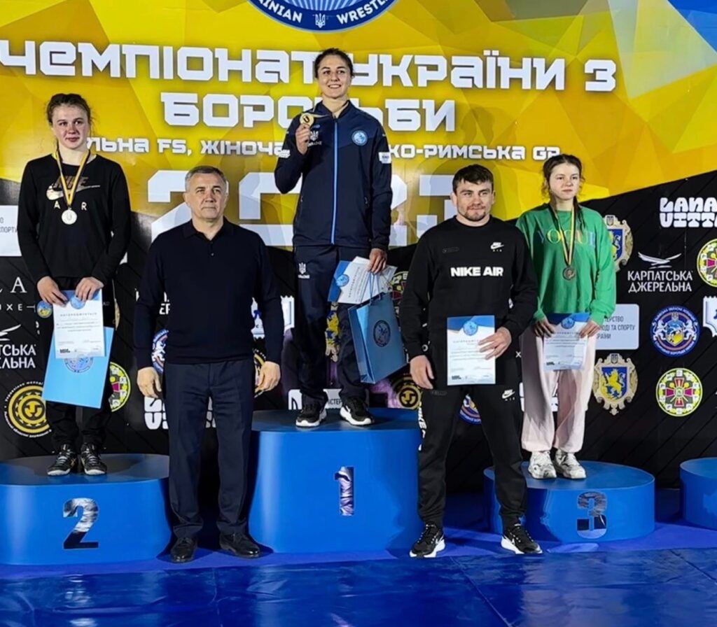 Працівники фармкомпанії «Здоров’я» вибороли «золото» на чемпіонаті України з вільної боротьби - фото 2