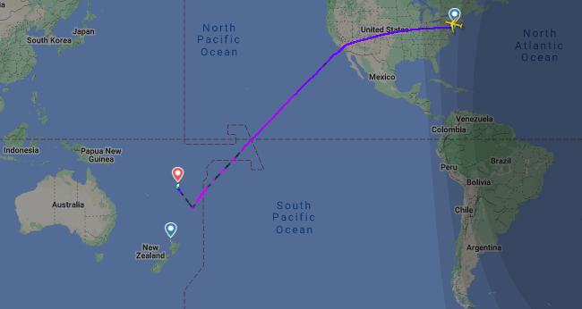 Самолет направлялся из Нью-Йорка в Сиднее: он неожиданно приземлился в Тихом океане - фото 2