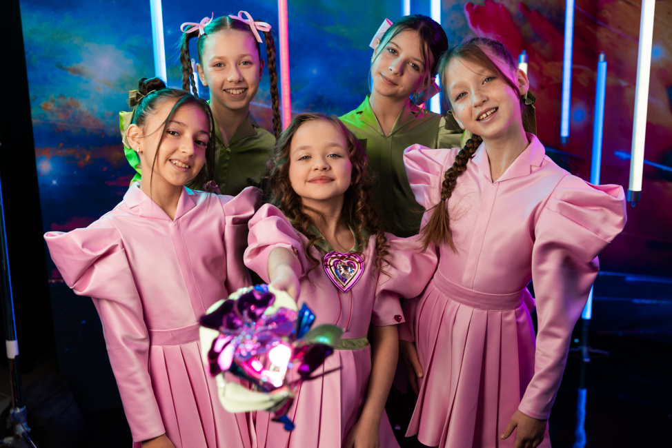 Українська «Квітка» пролунає у Ніцці: Настя Димид виконає її на дитячому Євробаченні-2023 - фото 6