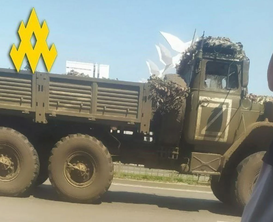 Російська армія возить ”зуби дракона” і готується до оборони важливого окупованого міста (ФОТО) - фото 3