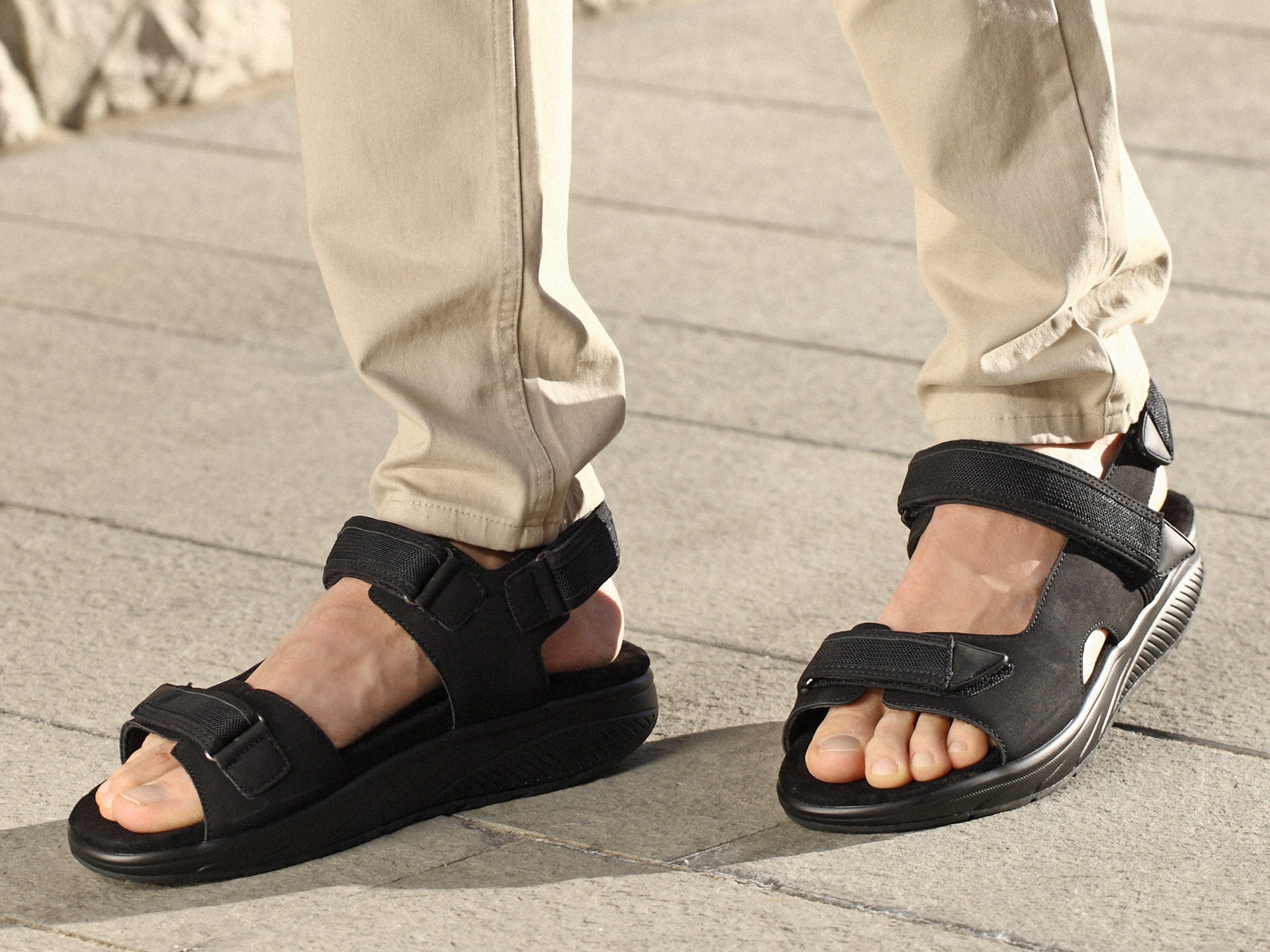 Крутые мужские сандалии