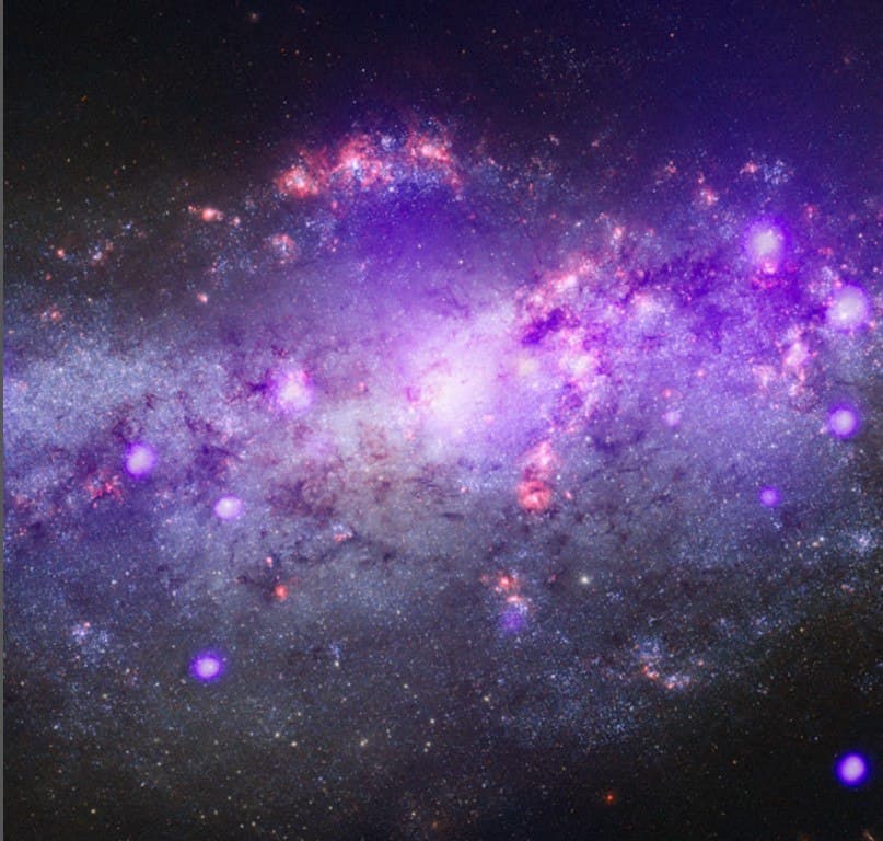 Вчені NASA показали галактику, яка пережила космічне ”ДТП”: як вона виглядає (ФОТО) - фото 2