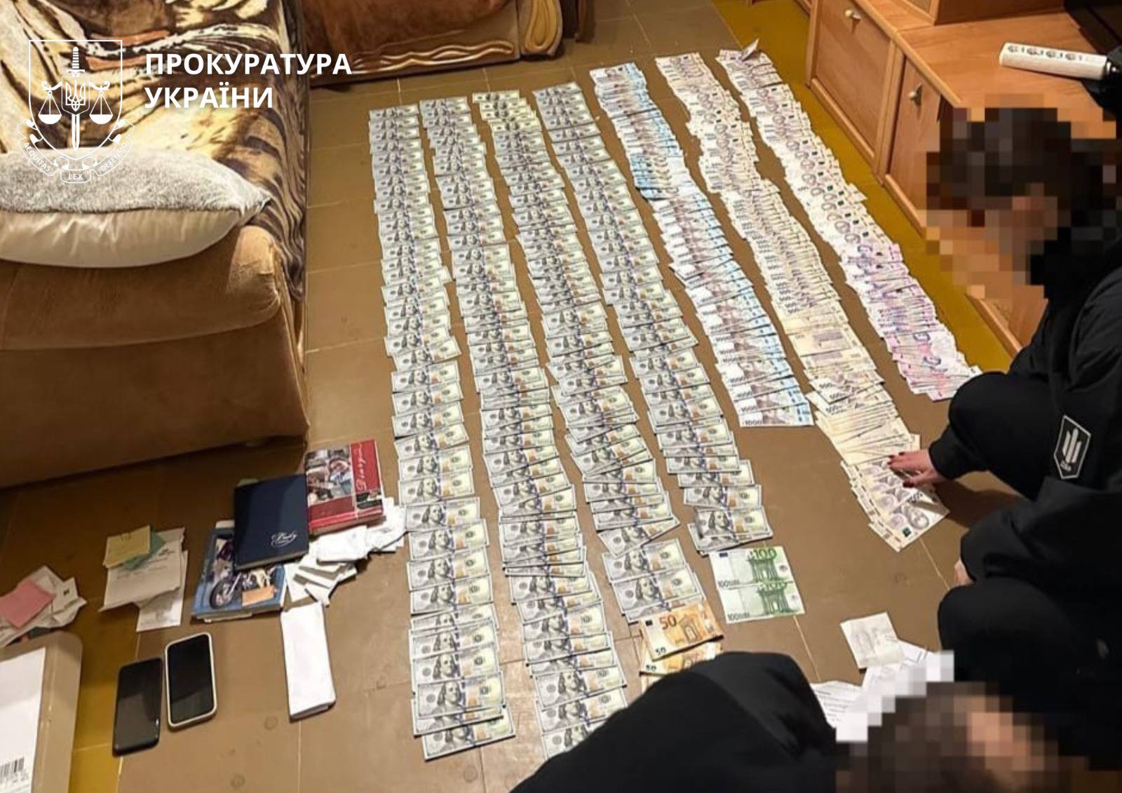 Круиз в Антарктиду и аренда на Бали: будут судить майора ДШВ, который нажился на питании военных - фото 2