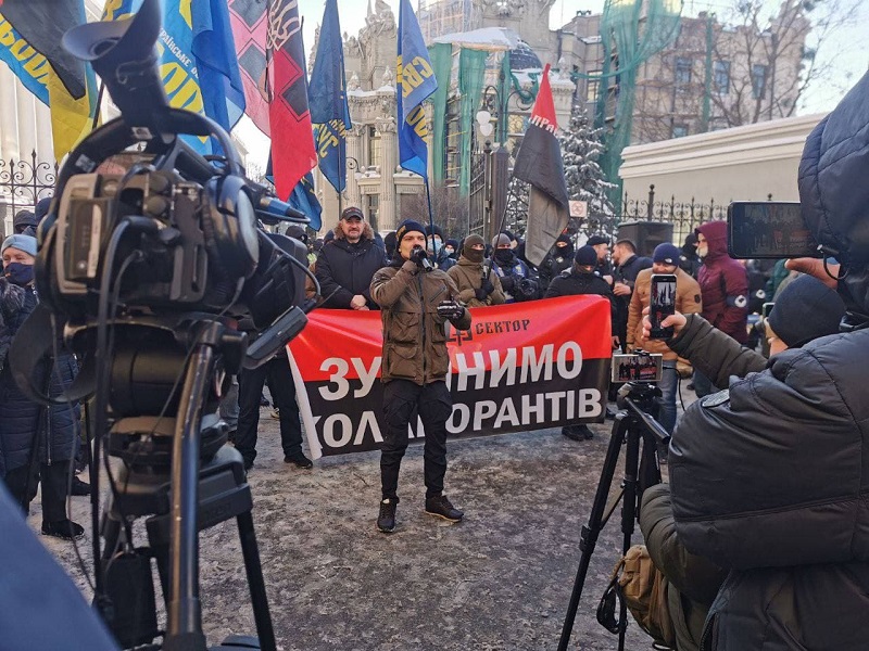 Зеленському поставили жорсткі умови по російській агентурі: три вимоги активістів - фото 2