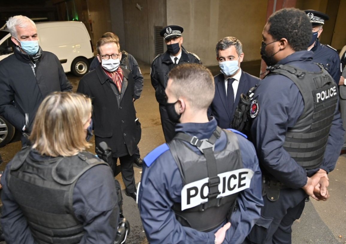 Планировали нападения на граждан: во Франции задержаны двое мужчин - фото 2