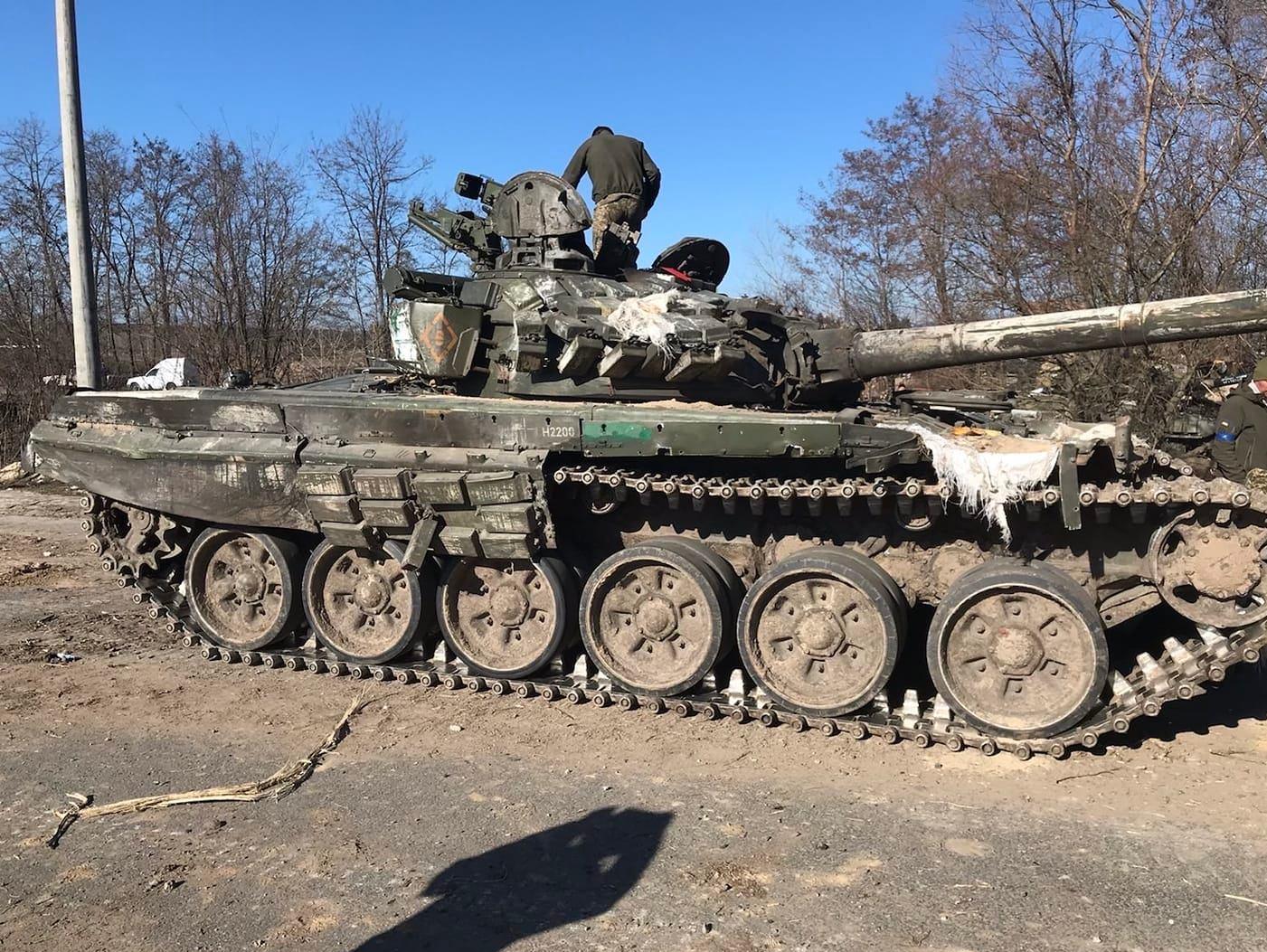 На Київщині ЗСУ відібрали танк у окупантів (ФОТО) - фото 2