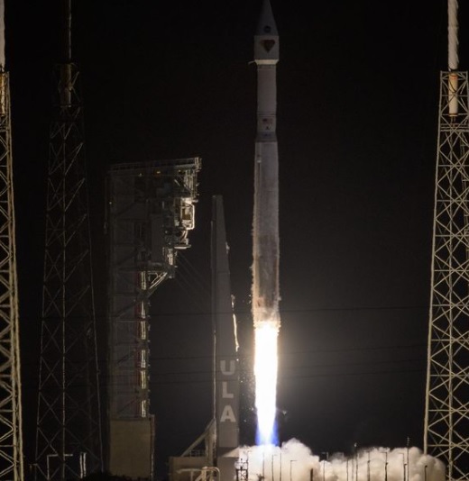 Подорож довжиною в 12-років: NASA показало, як виглядав запуск зонда ”Люсі” (ФОТО) - фото 3