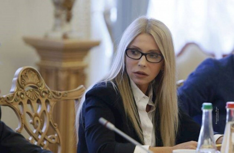 Юлия Тимошенко: 25 лет политической карьеры - как менялся ее образ на протяжении этого времени - фото 19