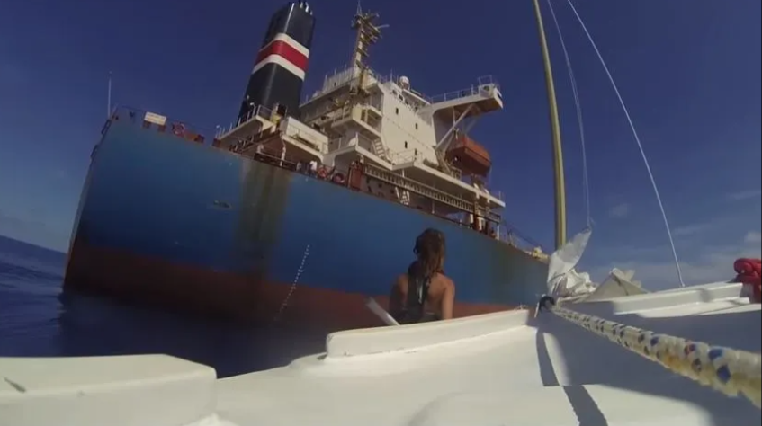 В Бермудском треугольнике моряки наткнулись на реальный ”корабль-призрак” (ФОТО-ВИДЕО) - фото 3