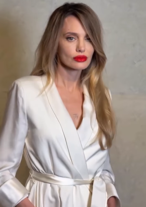 Анджеліна Джолі змінилася: кажуть, що з зіркою щось не так (ФОТО) - фото 2