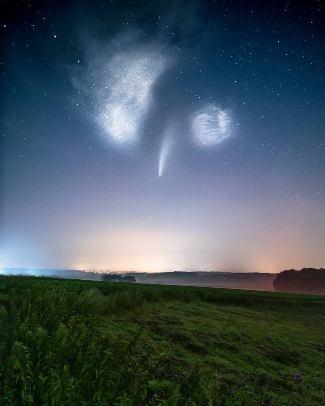 Захопливі знімки комети Neowise з різних країн опубліковані в Мережі (ФОТО) - фото 23