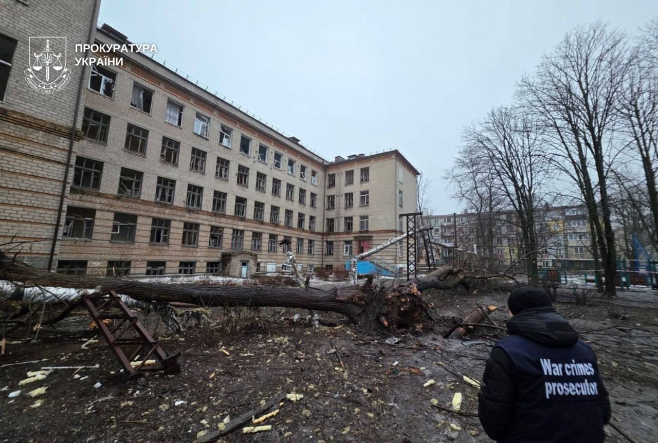 Массированный удар по Днепру: что сейчас делается в городе - фото 2
