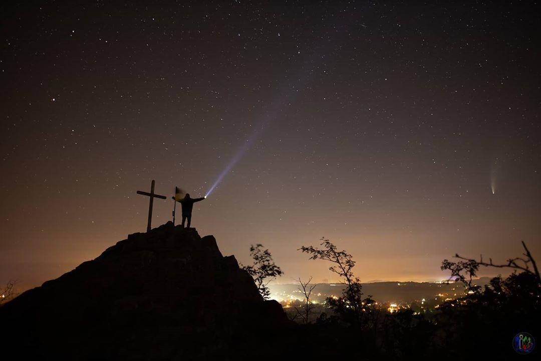 Завораживающие снимки кометы Neowise из разных стран опубликованы в Сети (ФОТО) - фото 18