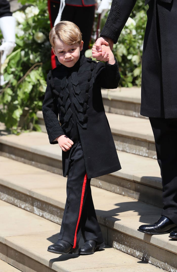Фотофакт: самые дорогие наряды, которые носили члены британской королевской семьи - фото 9