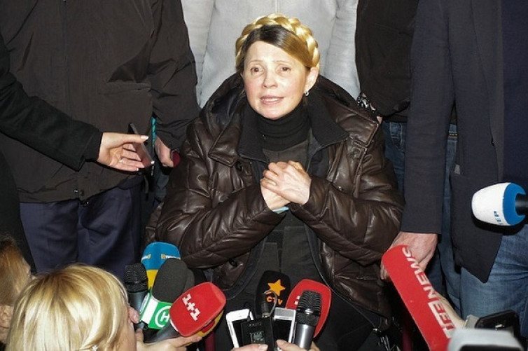 Юлия Тимошенко: 25 лет политической карьеры - как менялся ее образ на протяжении этого времени - фото 15