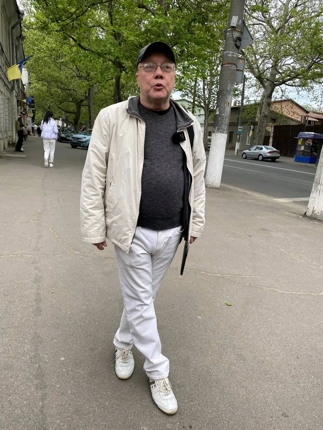 Ушел за Радугу: умер известный актер «Маски-шоу» Владимир Комаров - фото 2 Ушел за Радугу: умер известный актер «Маски-шоу» Владимир Комаров - фото 2