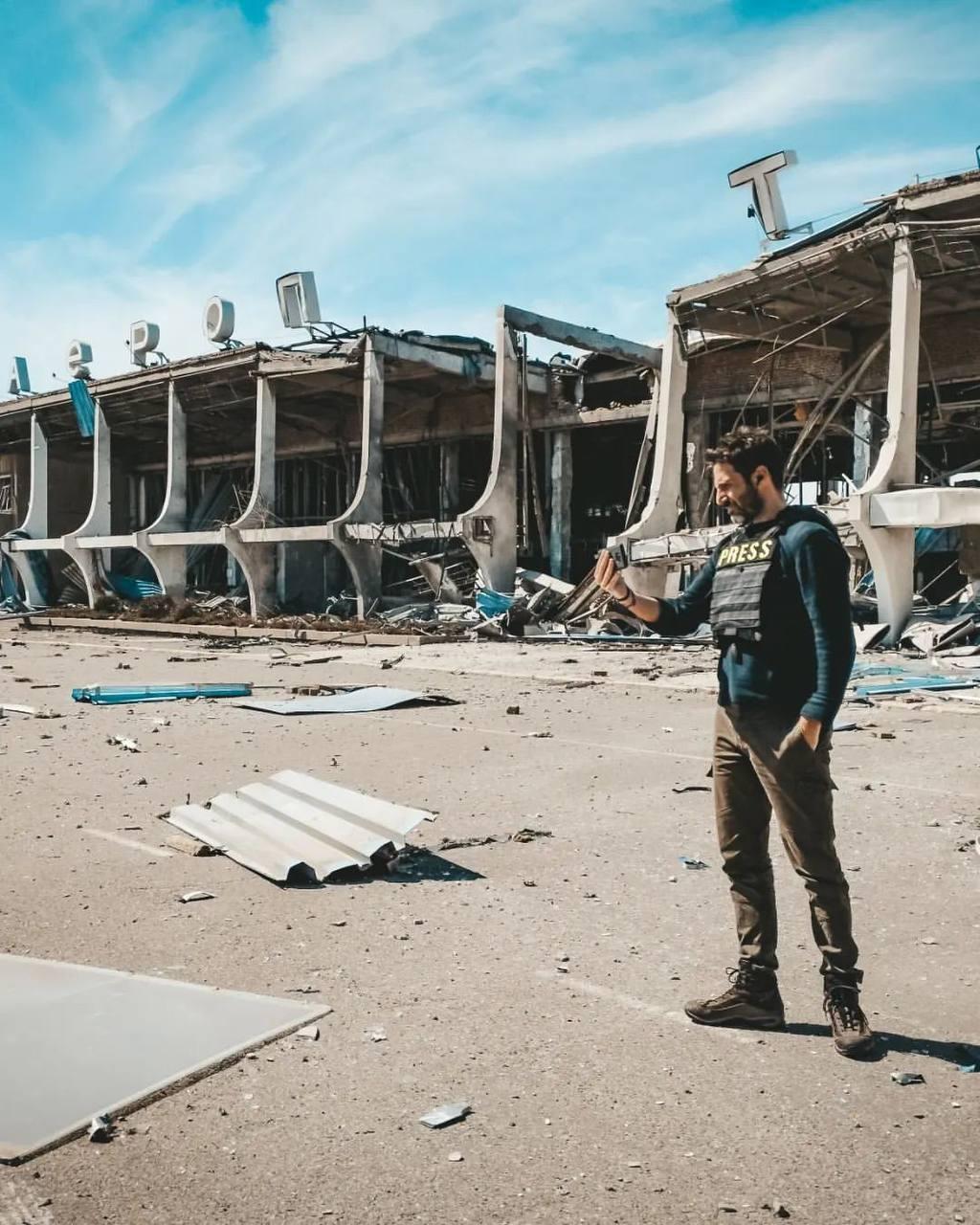 Показали, як виглядає зруйнований окупантами Миколаївський аеропорт (ФОТО) - фото 4