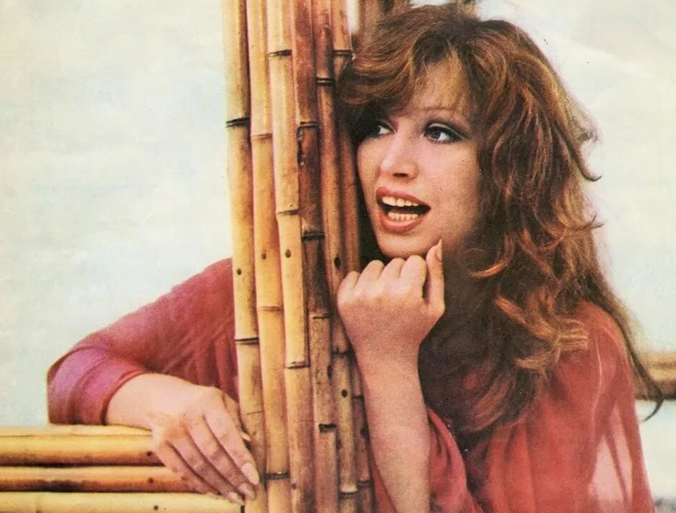 Алле Пугачевой – 77 лет: как певица выглядела в молодости (ФОТО) - фото 2 Алле Пугачевой – 77 лет: как певица выглядела в молодости (ФОТО) - фото 2