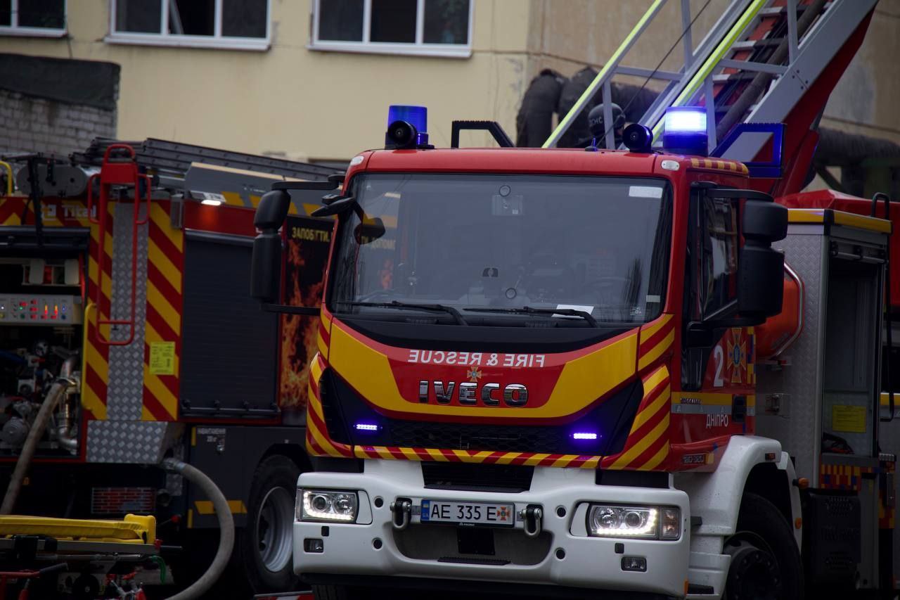 Взрывы в Днепре: много погибших и раненых (ОБНОВЛЯЕТСЯ) - фото 2