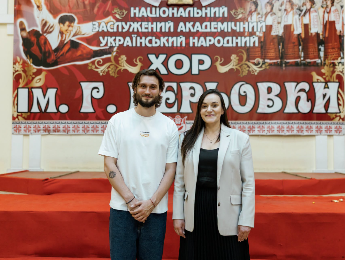 Руководитель хора ”Гомин” Вадим Яценко нашел новую работу (ФОТО) - фото 2