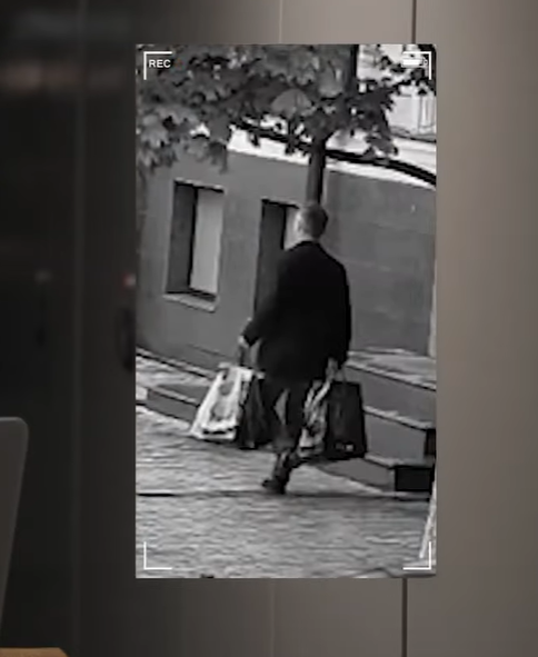 Фігурант корупційної справи НАБУ скаржився, що йому важко нести хабар: яка сума була в двох сумках - фото 2