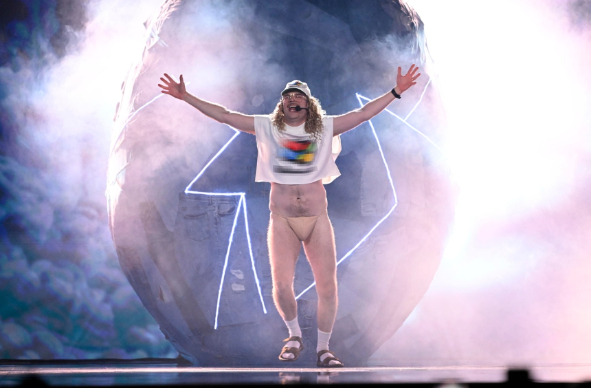 Найбільш шокуючий виступ на Євробаченні 2024: в мережі не приховують здивування — фото 2