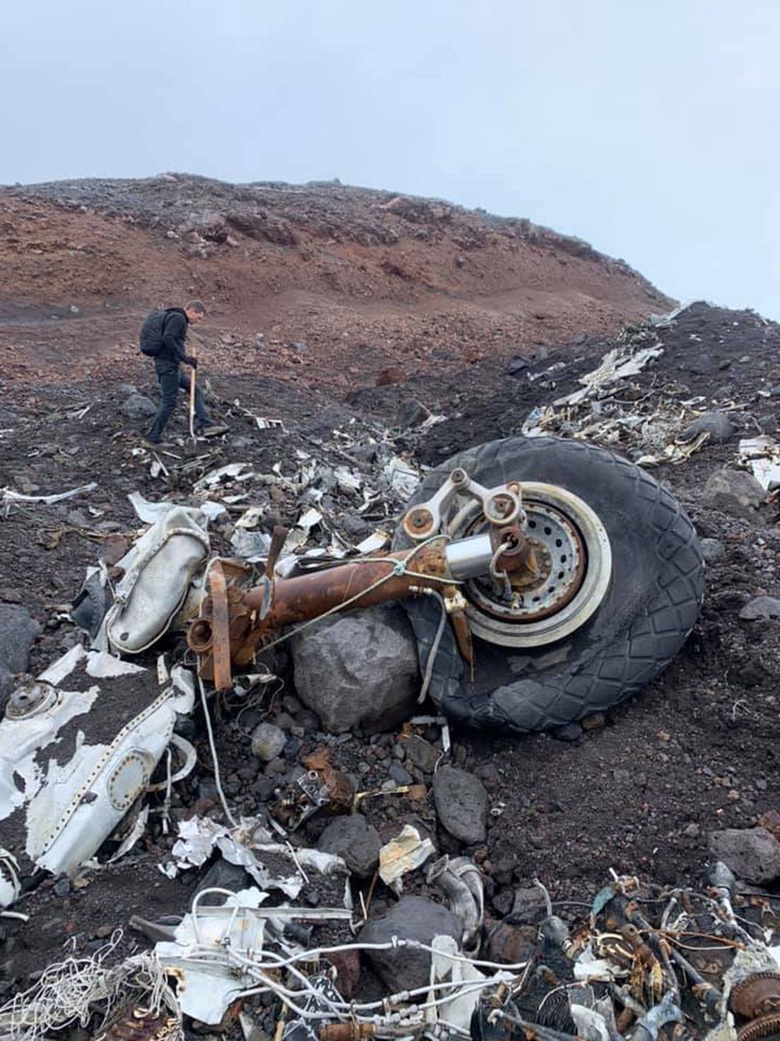 В Исландии под растаявшим ледником обнаружили неожиданную находку (ФОТО) - фото 4