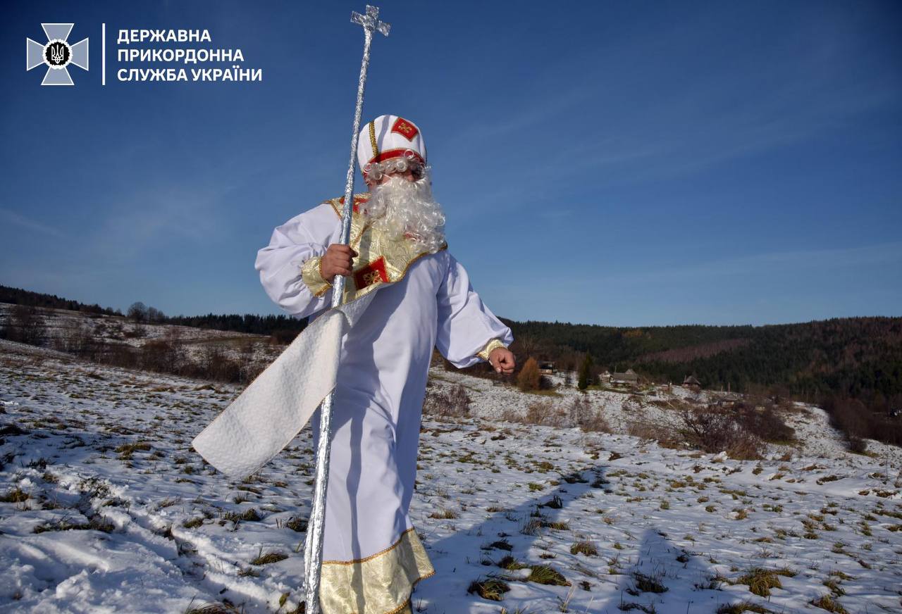 На государственной границе заметили Святого Николая (ФОТО) - фото 3