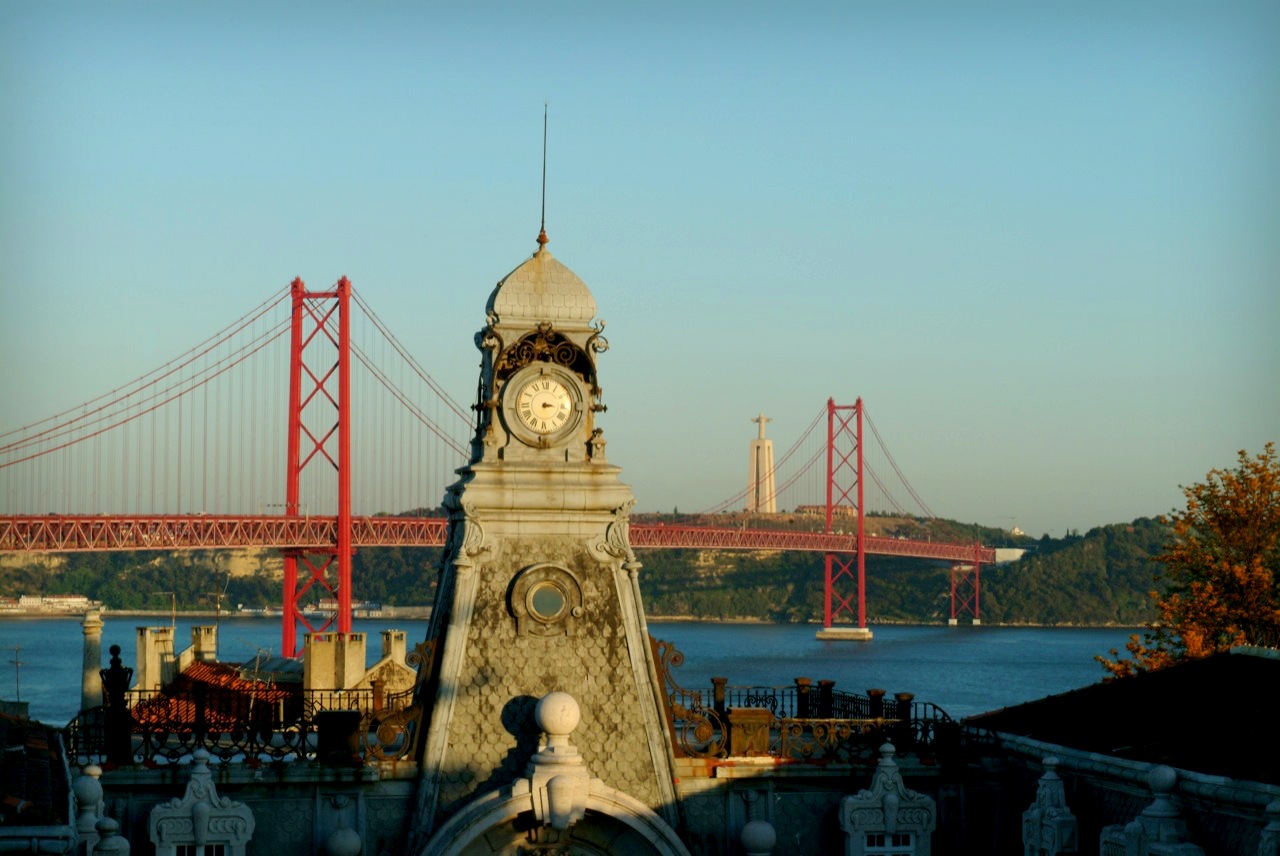 Погрузиться в атмосферу Лиссабона: старинный город на семи холмах  - фото 7
