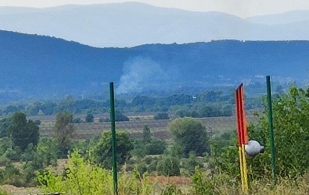 В Болгарии на складе со взрывчаткой произошел пожар: есть погибшие  - фото 2