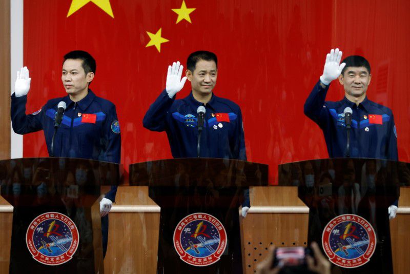 17 июня Китай осуществит пилотируемый космический полет: что известно (ФОТО) - фото 2