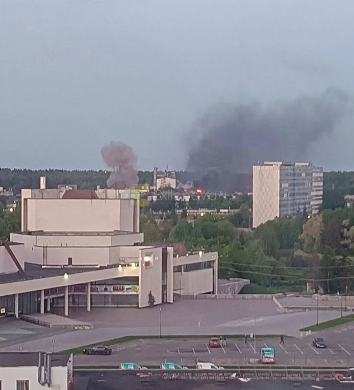 Москва здригалася від вибухів: росіяни в паніці після атаки дронів (ФОТО) - фото 2