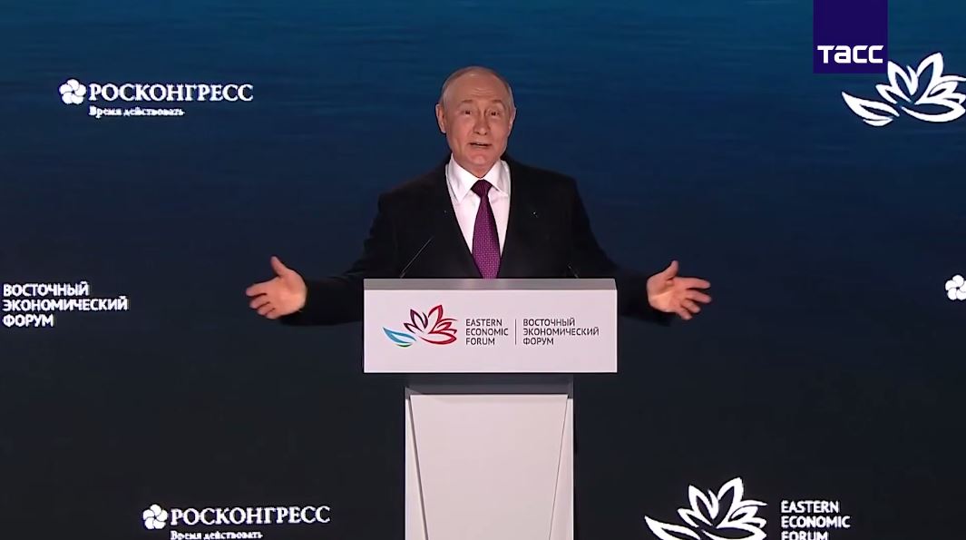 Путин на Дальнем Востоке встретился с хищником: была ли угроза нападения - фото 2