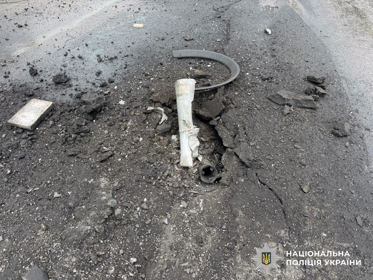 Трагедія у Херсоні: окупанти розстріляли маршрутку з РСЗВ – є загиблі та поранені - фото 2