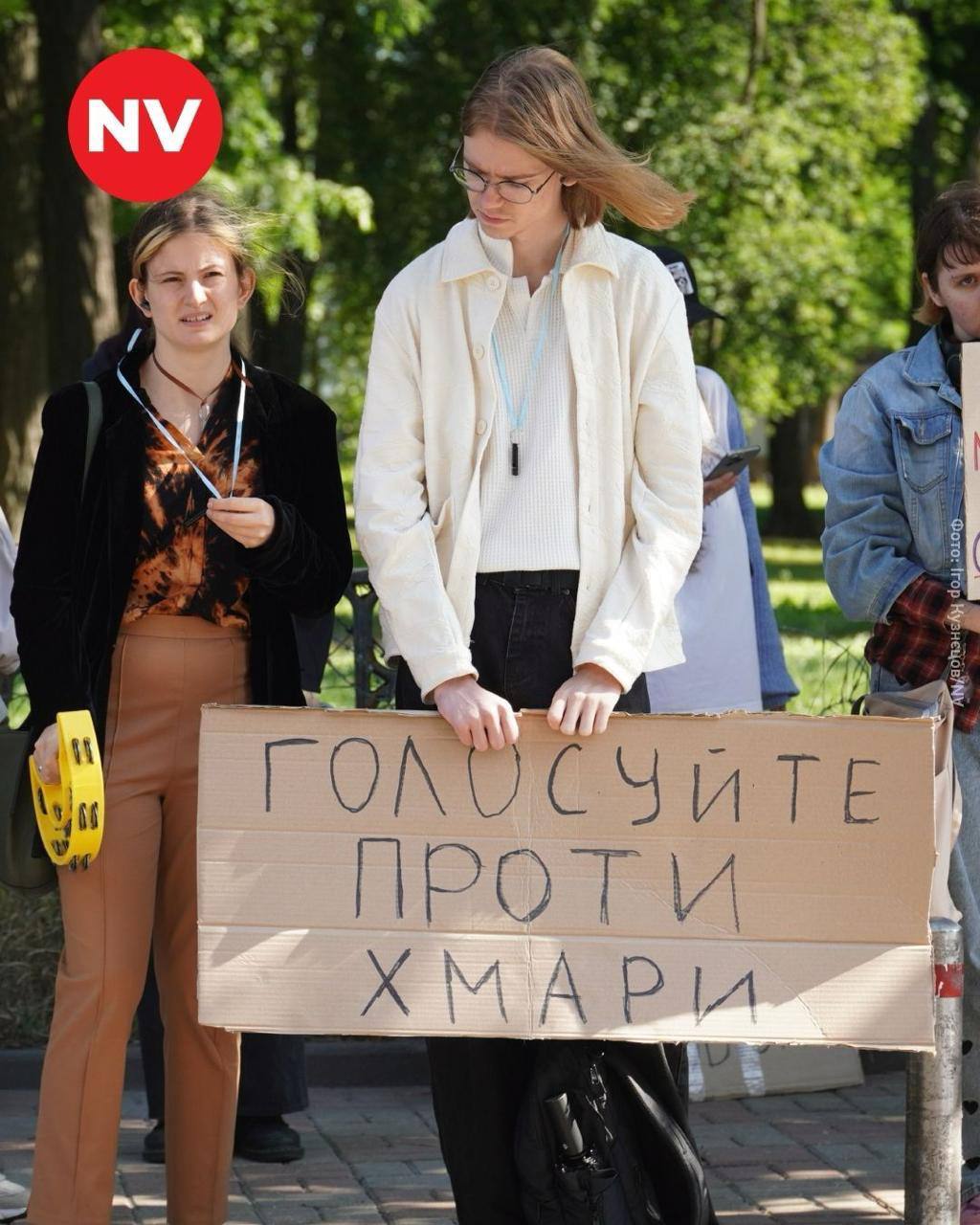 Притула резко осудил политические лозунги сторонников Федорова: ”Хмара - нах!” – это уже приговор самим себе!” - фото 2 Притула резко осудил политические лозунги сторонников Федорова: ”Хмара - нах!” – это уже приговор самим себе!” - фото 2
